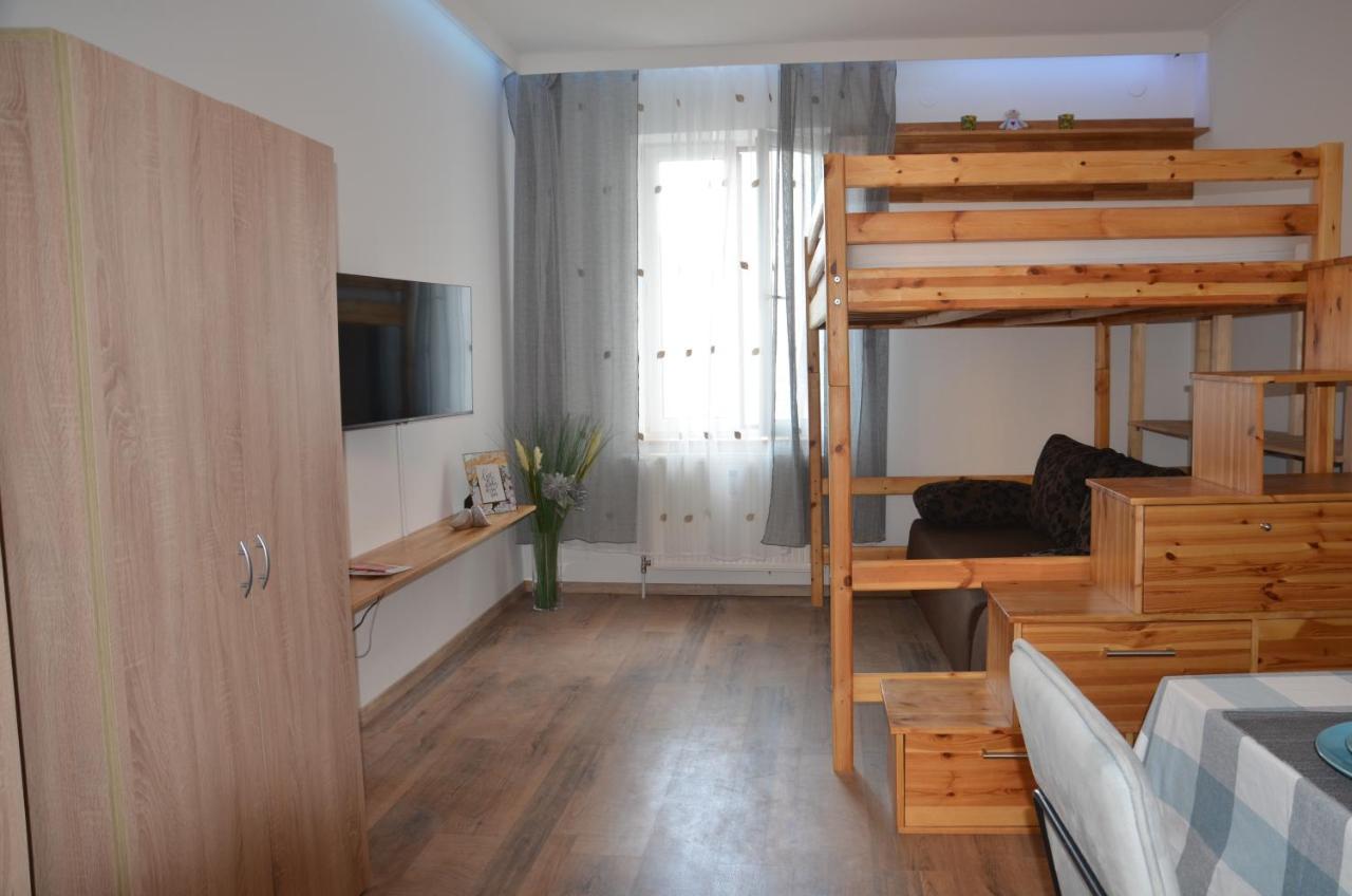 Ferienwohnung Vega - Free Parking - Self Checkin Graz Exterior foto