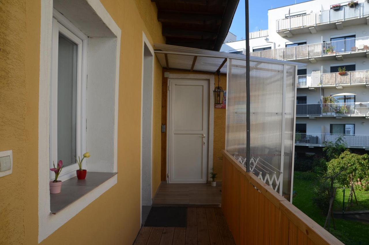 Ferienwohnung Vega - Free Parking - Self Checkin Graz Exterior foto